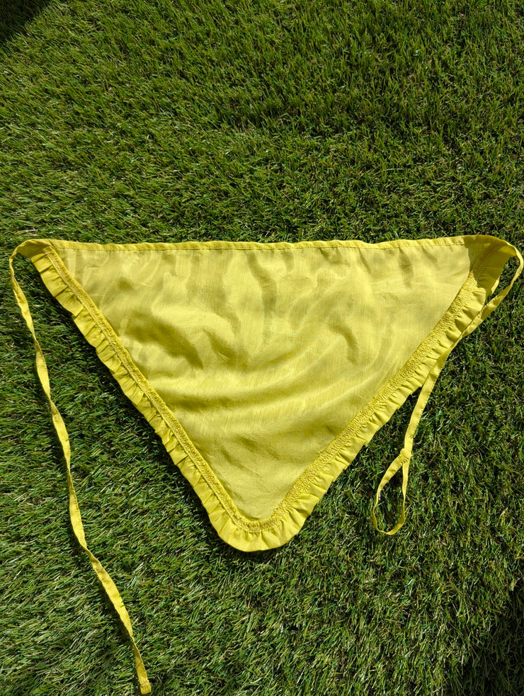 Bandana avec bord à volants
